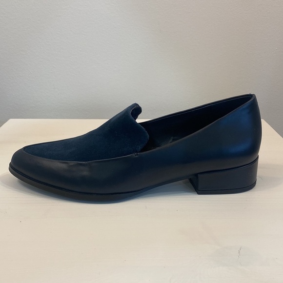 Lord & Taylor Leather Pointed Heeled Loafers - Picture 5 of 13